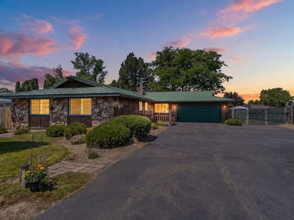 3710 Rio Vista Way, Klamath Falls, OR 97603