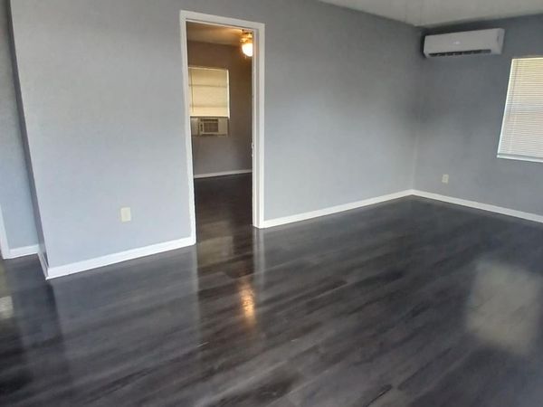 1645 NE 149TH Street, Unit 4, Miami, FL 33181