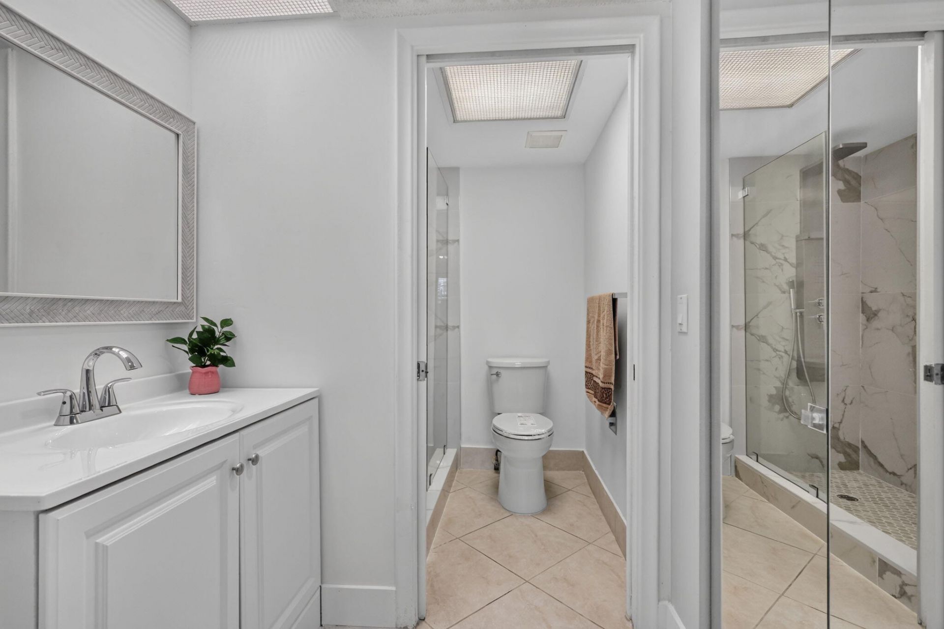 12500 SW 5th Court, Unit 308M, Pembroke Pines, FL 33027 Photo