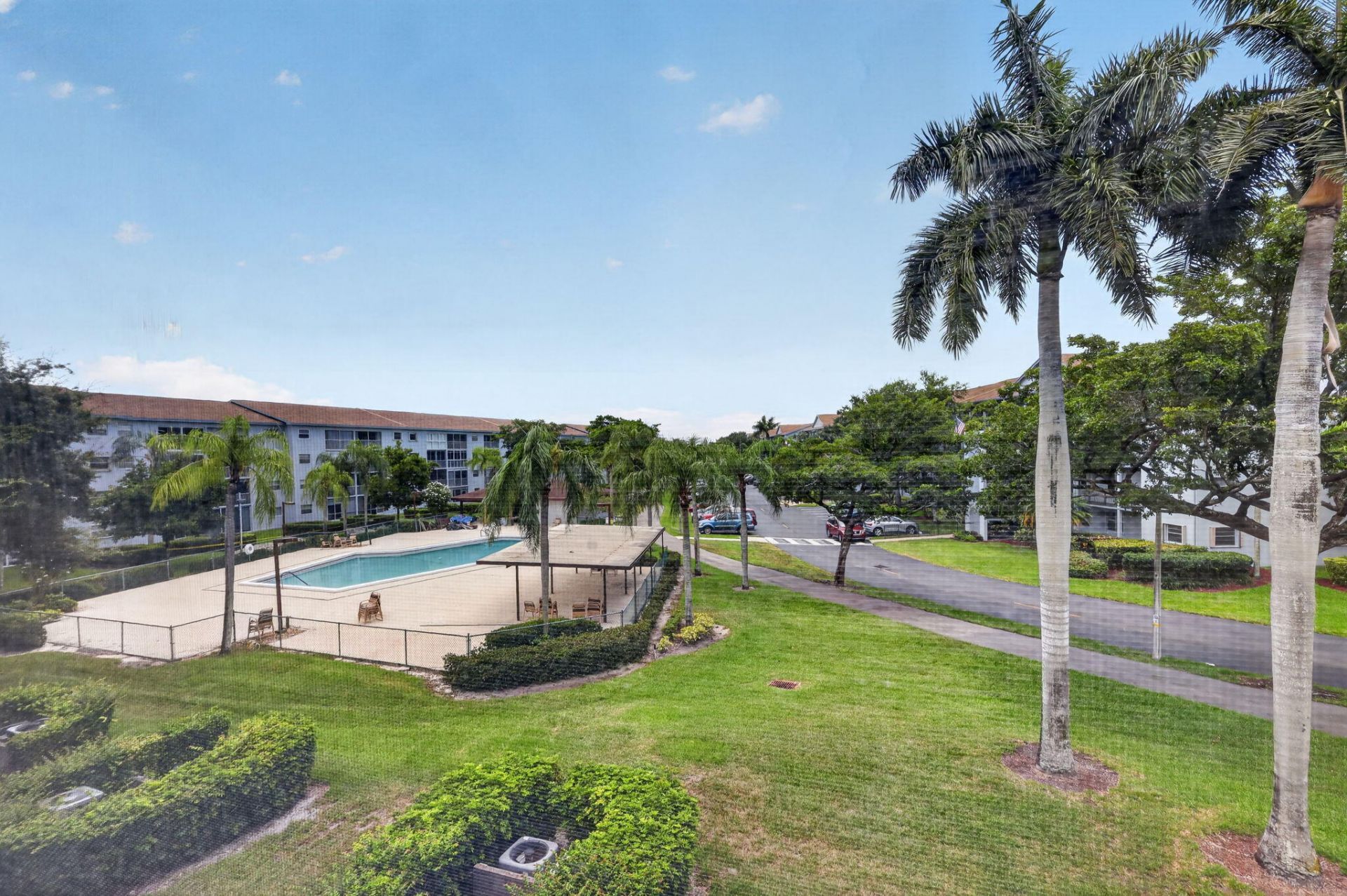 12500 SW 5th Court, Unit 308M, Pembroke Pines, FL 33027 Photo