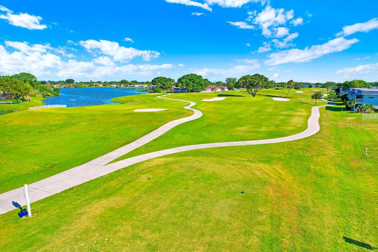 359 Saxony Trail, Unit H, Delray Beach, FL 33446 Photo