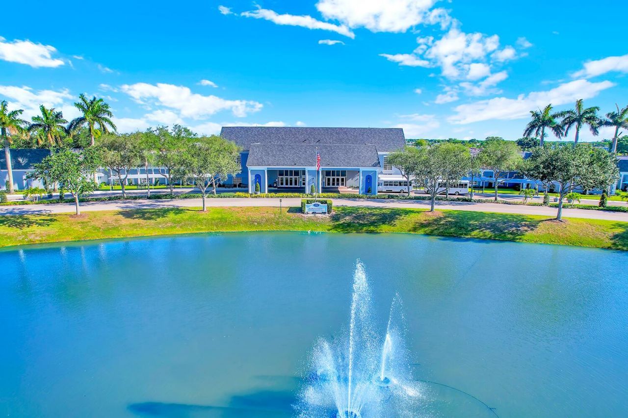 359 Saxony Trail, Unit H, Delray Beach, FL 33446 Photo
