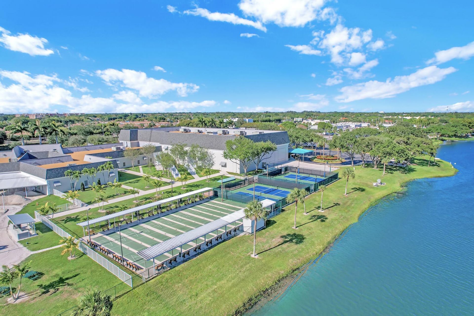 359 Saxony Trail, Unit H, Delray Beach, FL 33446 Photo