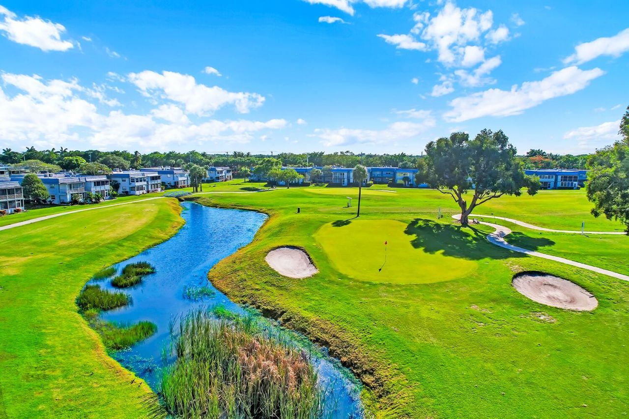 359 Saxony Trail, Unit H, Delray Beach, FL 33446 Photo