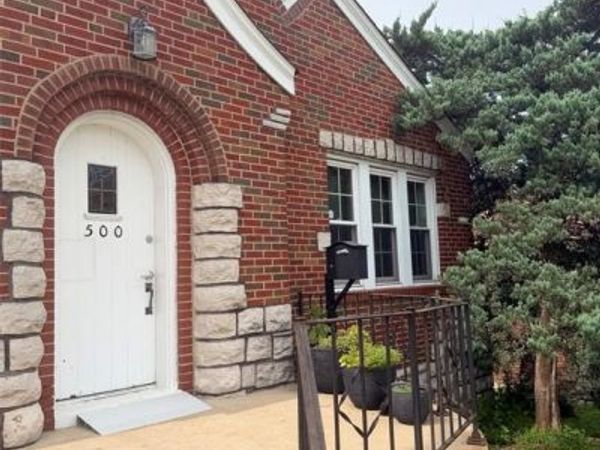 500 Bellsworth Drive , St Louis, MO 63125