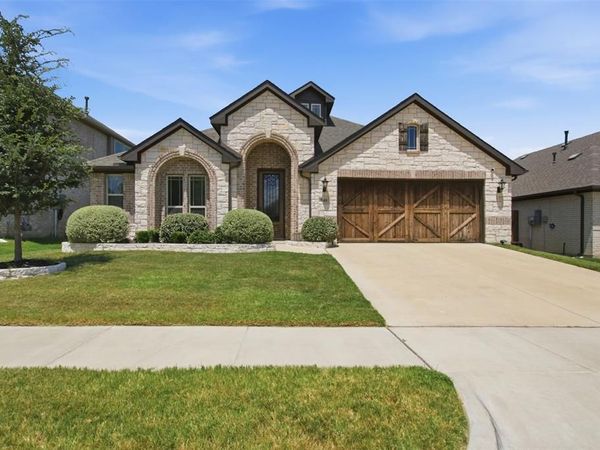 540 Ramon Street, Burleson, TX 76028