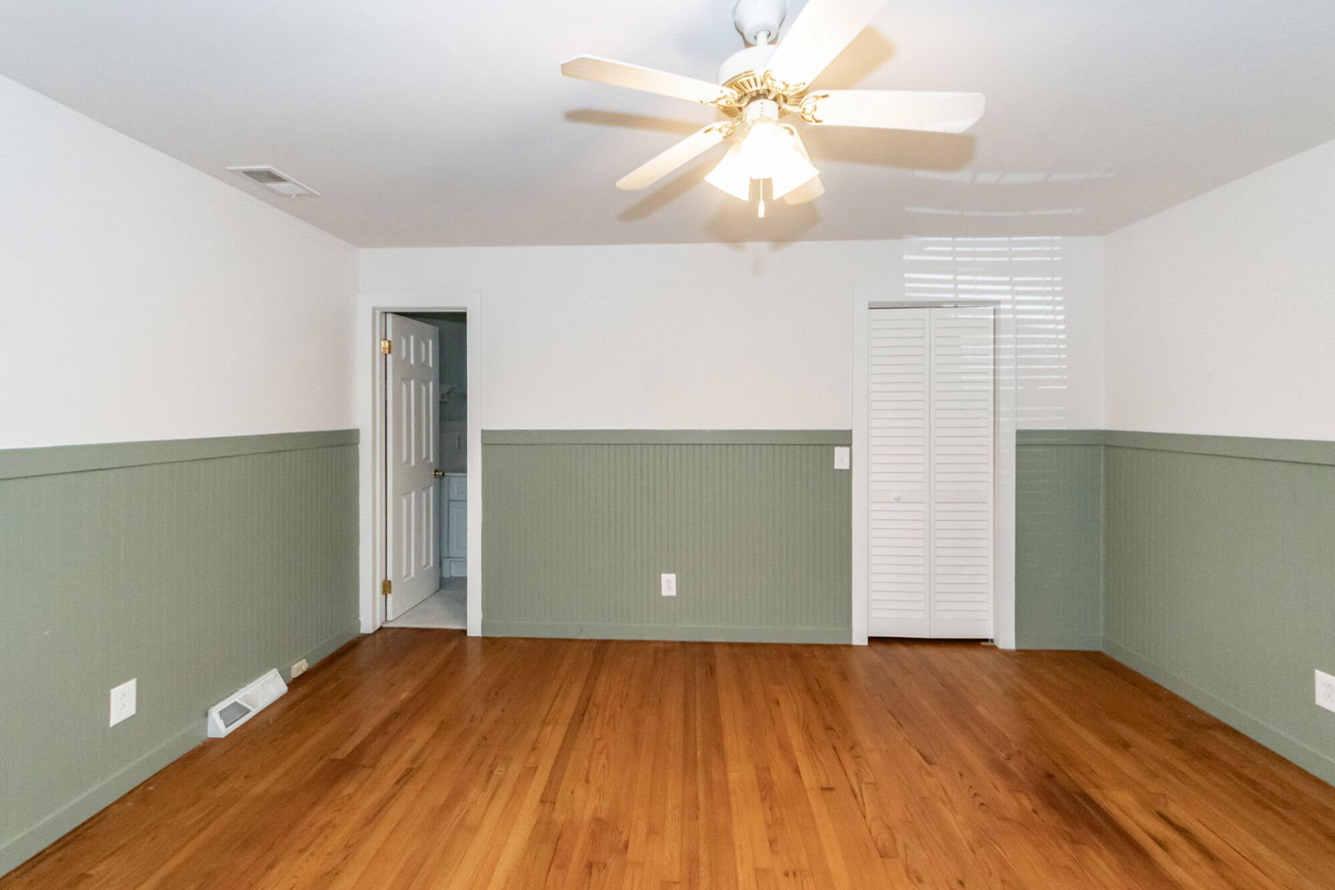 765 Leafwood Road Photo 27