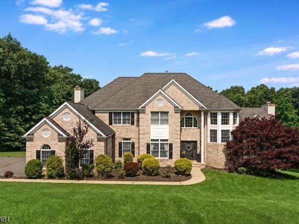 10 Pasha Ct, Rockaway, NJ 07435