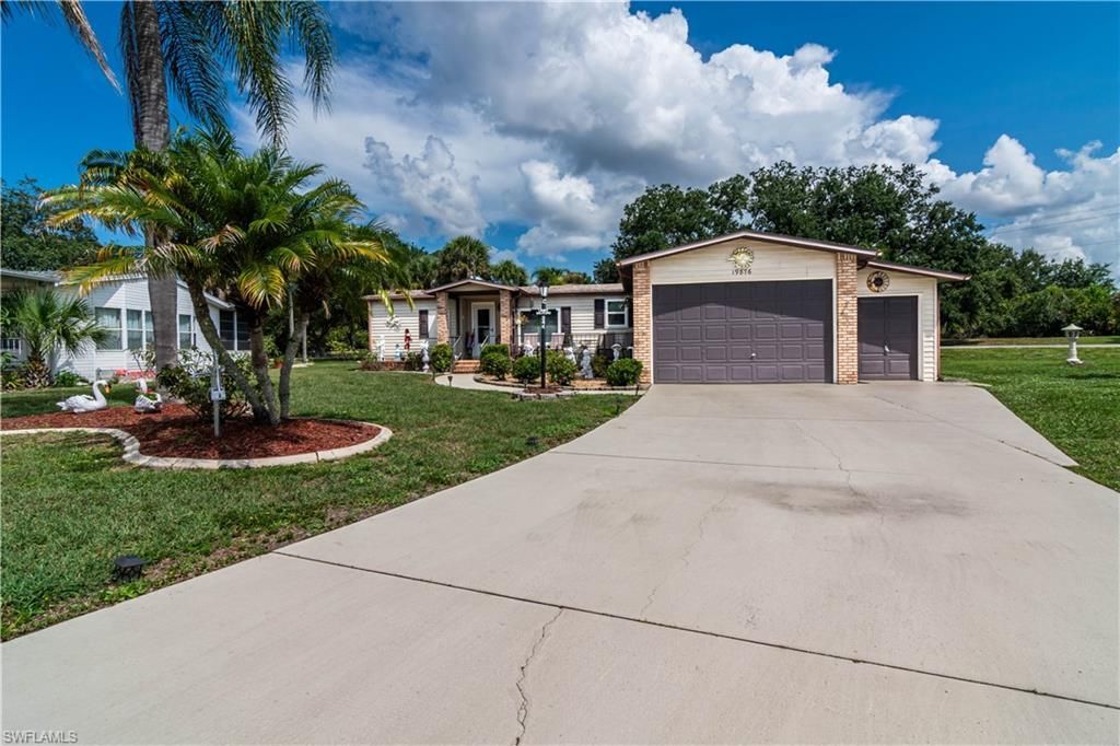 19876 Frenchmans Ct , North Fort Myers, FL 33903 Photo