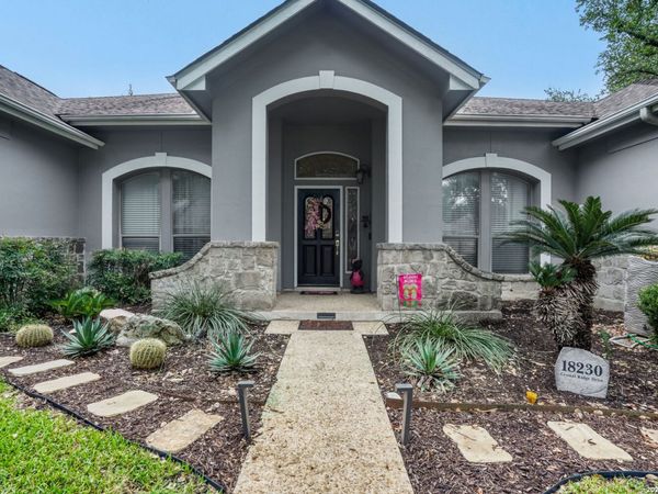 18230 Crystal Ridge Dr, San Antonio, TX 78259