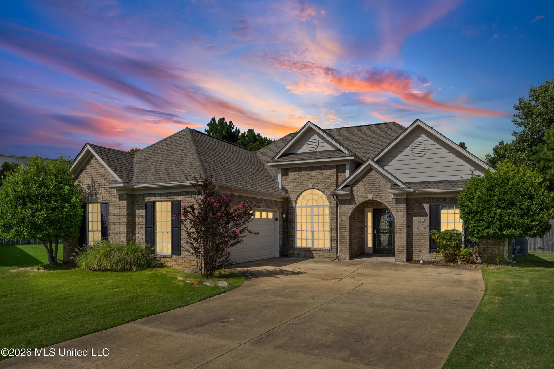 754 Clearview Cove, Southaven, MS 38672 Main Photo