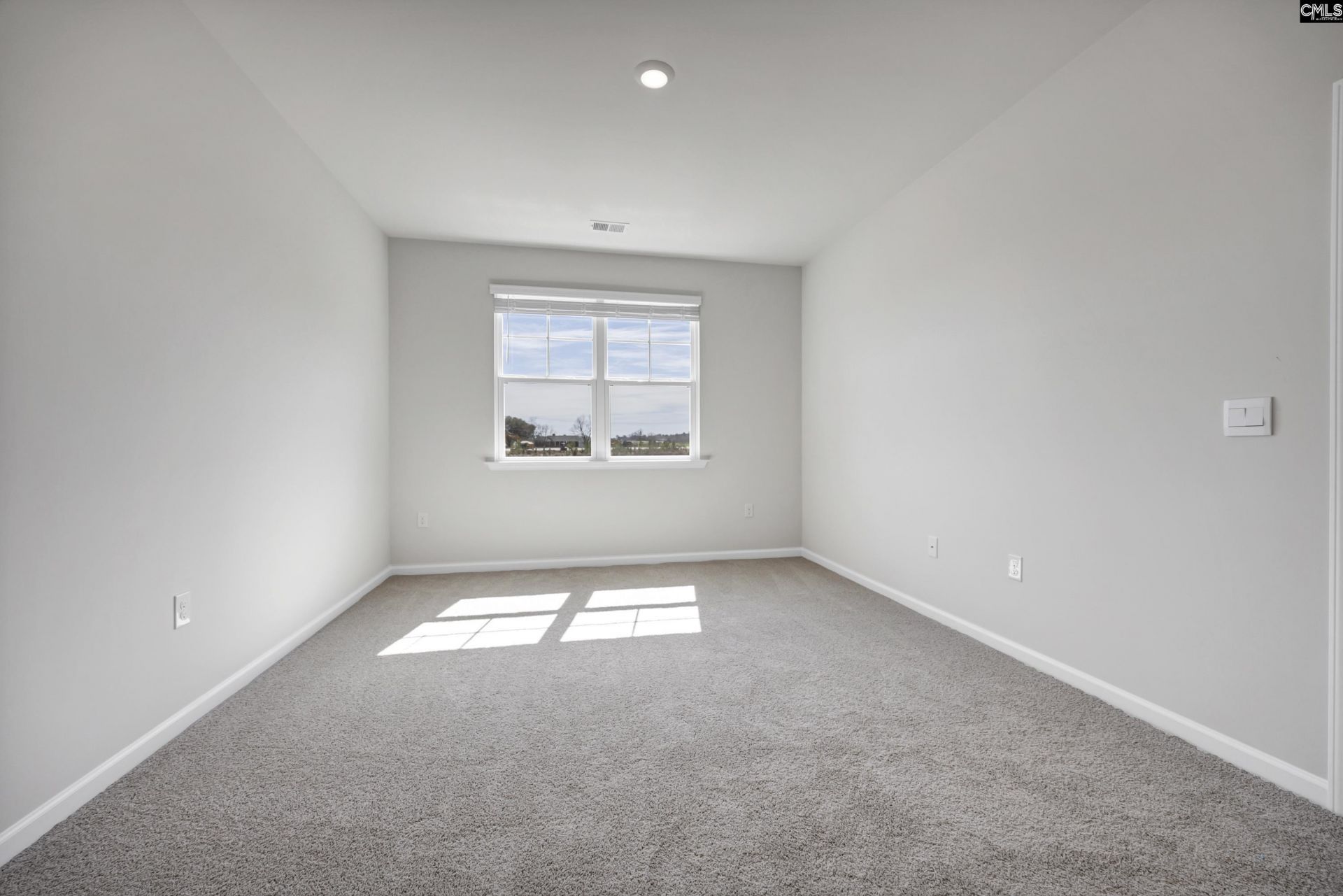 280 Roundtree Road  Photo 18