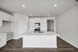 280 Roundtree Road  photo 4