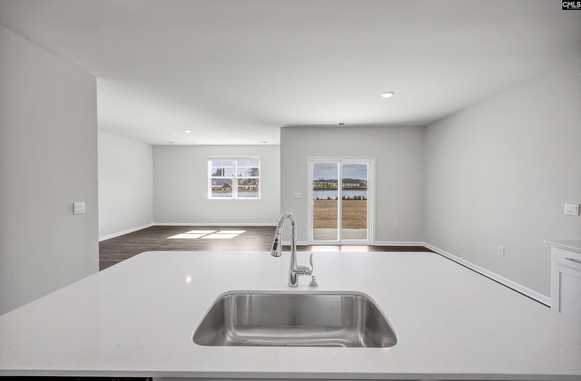 280 Roundtree Road  Photo 7