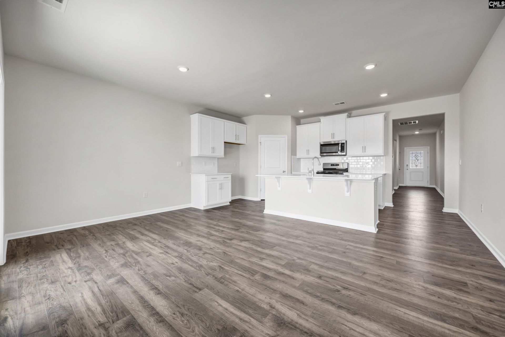 280 Roundtree Road  Photo 9