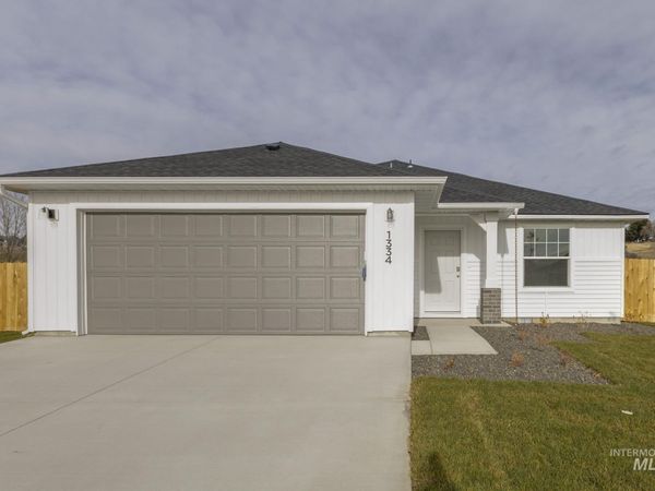 1360 Sunday River St, Middleton, ID 83644