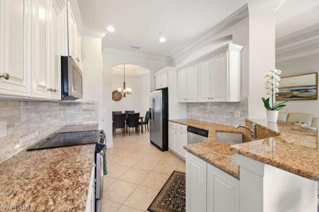 10351 Glastonbury Cir, Unit 202, Fort Myers, FL 33913 Photo
