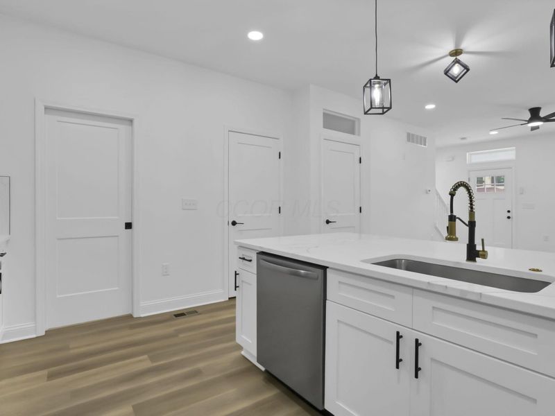 901 Miller Avenue, Columbus, OH 43206 Photo 19