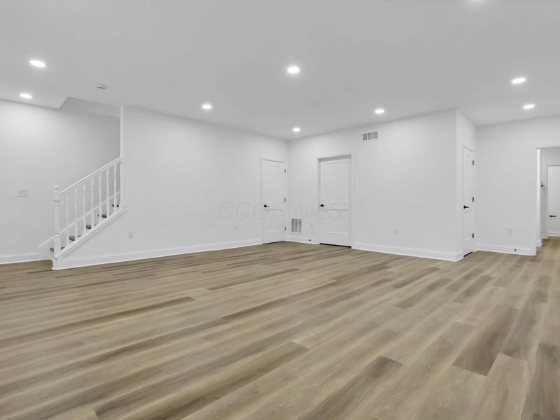 901 Miller Avenue, Columbus, OH 43206 Photo 69