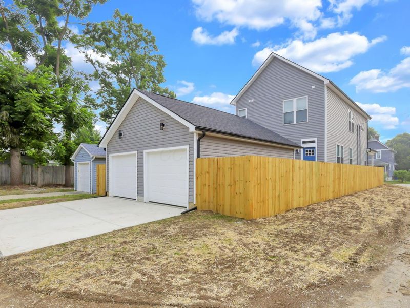 901 Miller Avenue, Columbus, OH 43206 Photo 9