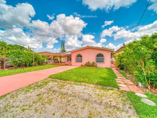 6335 SW 31st St , Miami, FL 33155