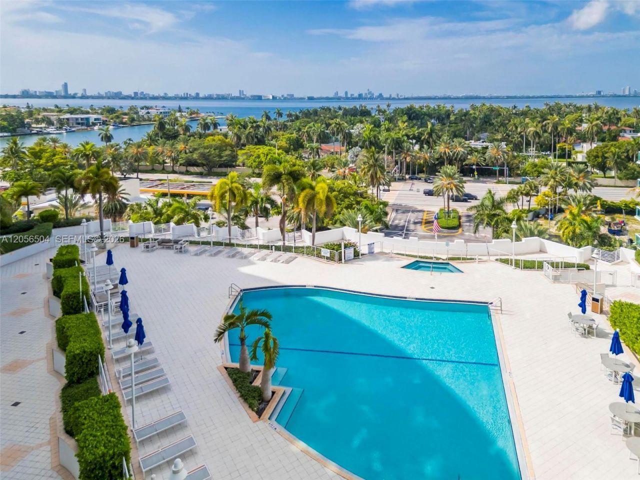 7900 Harbor Island Dr, Unit PH19, North Bay Village, FL 33141 Photo