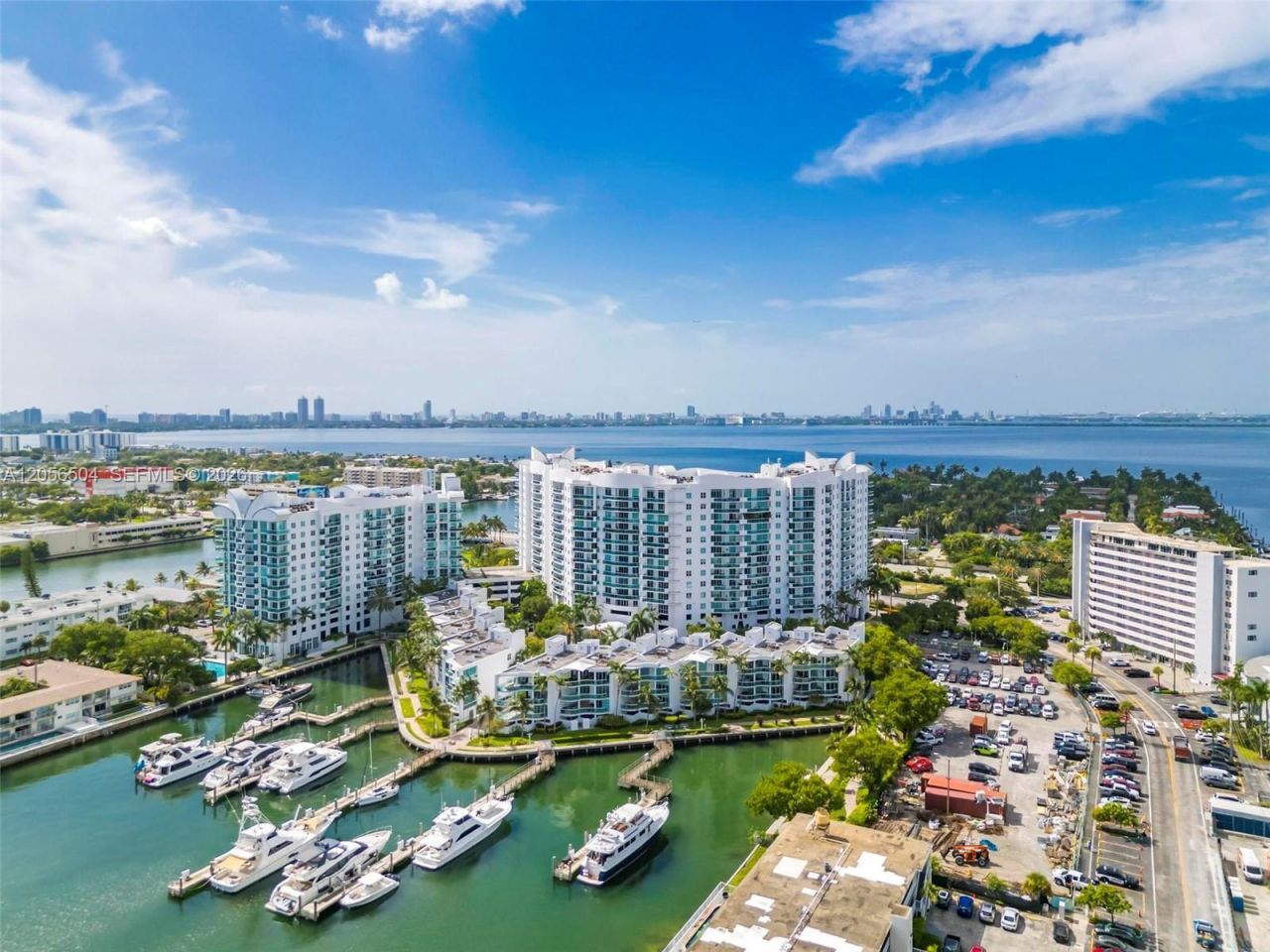 7900 Harbor Island Dr, Unit PH19, North Bay Village, FL 33141 Photo