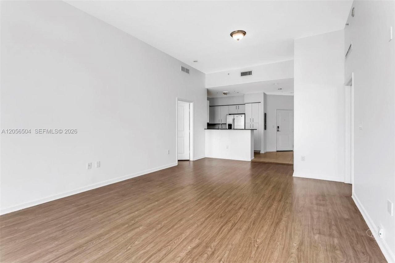 7900 Harbor Island Dr, Unit PH19, North Bay Village, FL 33141 Photo
