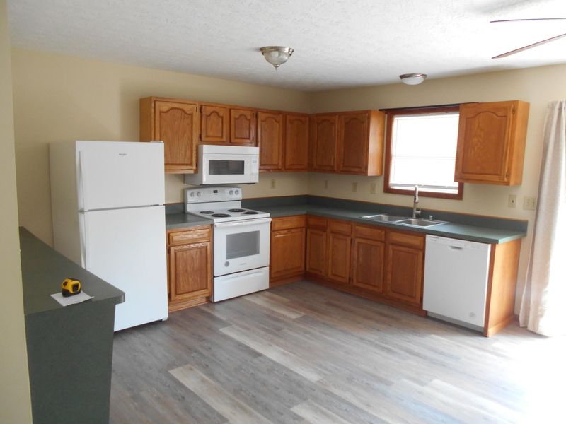 404 N Rhonda Drive, Falmouth, KY 41040 Photo 4