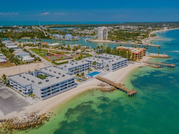 201 E Ocean Drive, Unit 1-211, KEY COLONY, FL 33051
