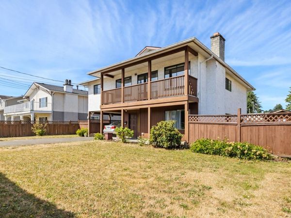 6158 Somenos Rd , Duncan, BC V9L 4E5
