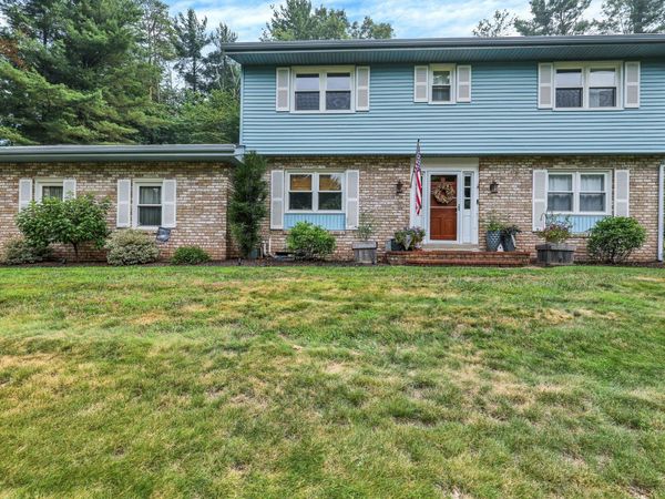 18 HILLSIDE ROAD, BIRDSBORO, PA 19508