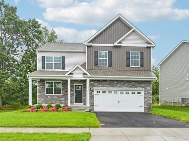 3029 MARTHA WAY, PENNSBURG, PA 18073