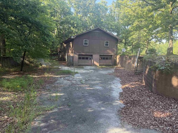 310 Ponderosa Dr, Tuscumbia, AL 35674