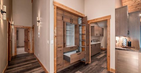 644 Tata Lane, South Lake Tahoe, CA 96150 Photo