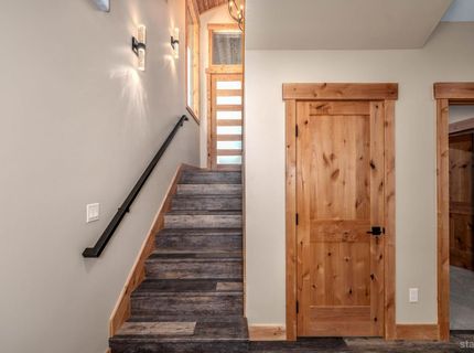 644 Tata Lane, South Lake Tahoe, CA 96150 Photo