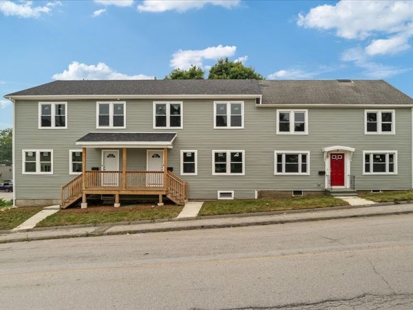 19 Brandon Rd, Dudley, MA 01571