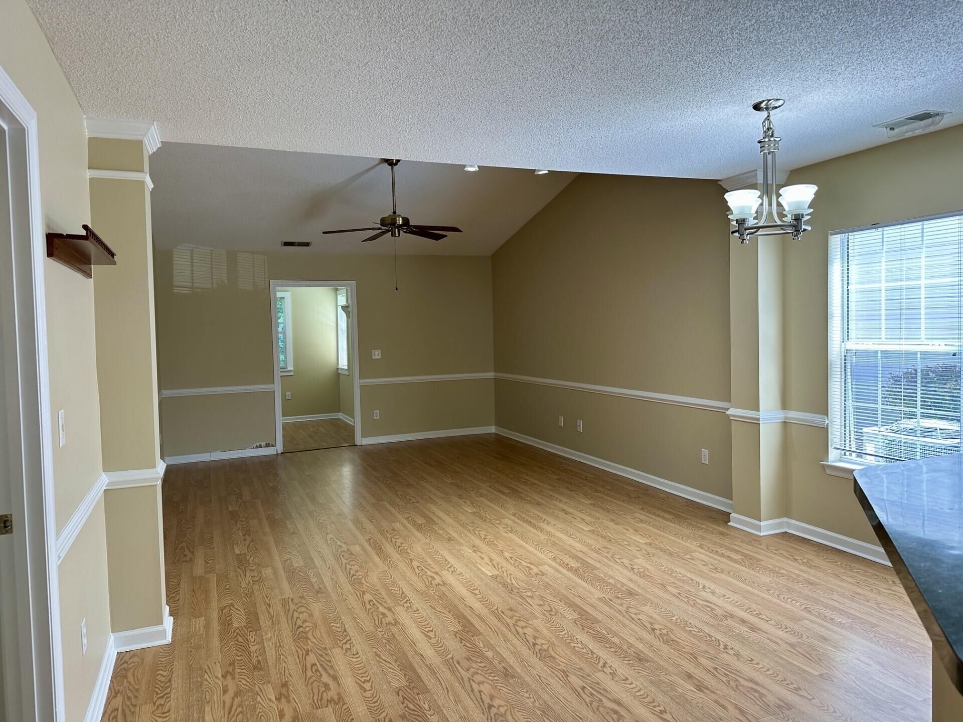 112 Hardee Avenue Photo 5