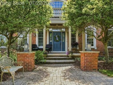 17477 Mystic Valley Court, Northville Twp, MI 48168