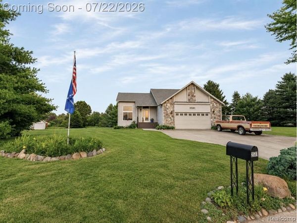 2581 Amy Court, Oxford Twp, MI 48371