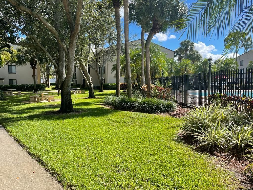 203 Foxtail Drive, Unit D2, Greenacres, FL 33415 Photo