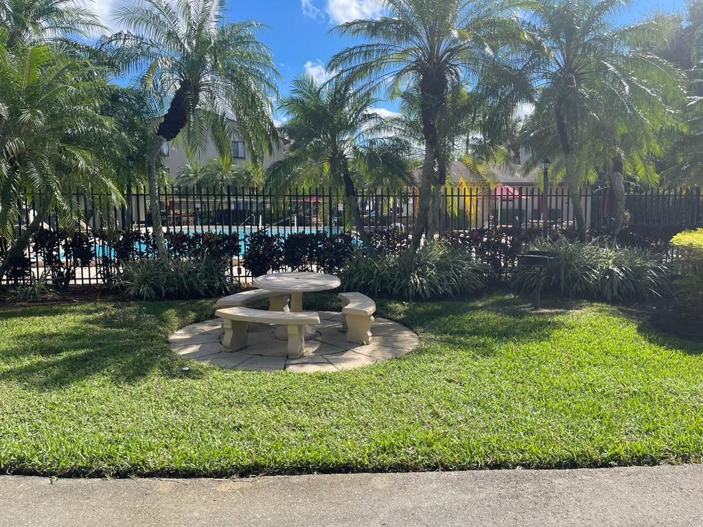 203 Foxtail Drive, Unit D2, Greenacres, FL 33415 Photo