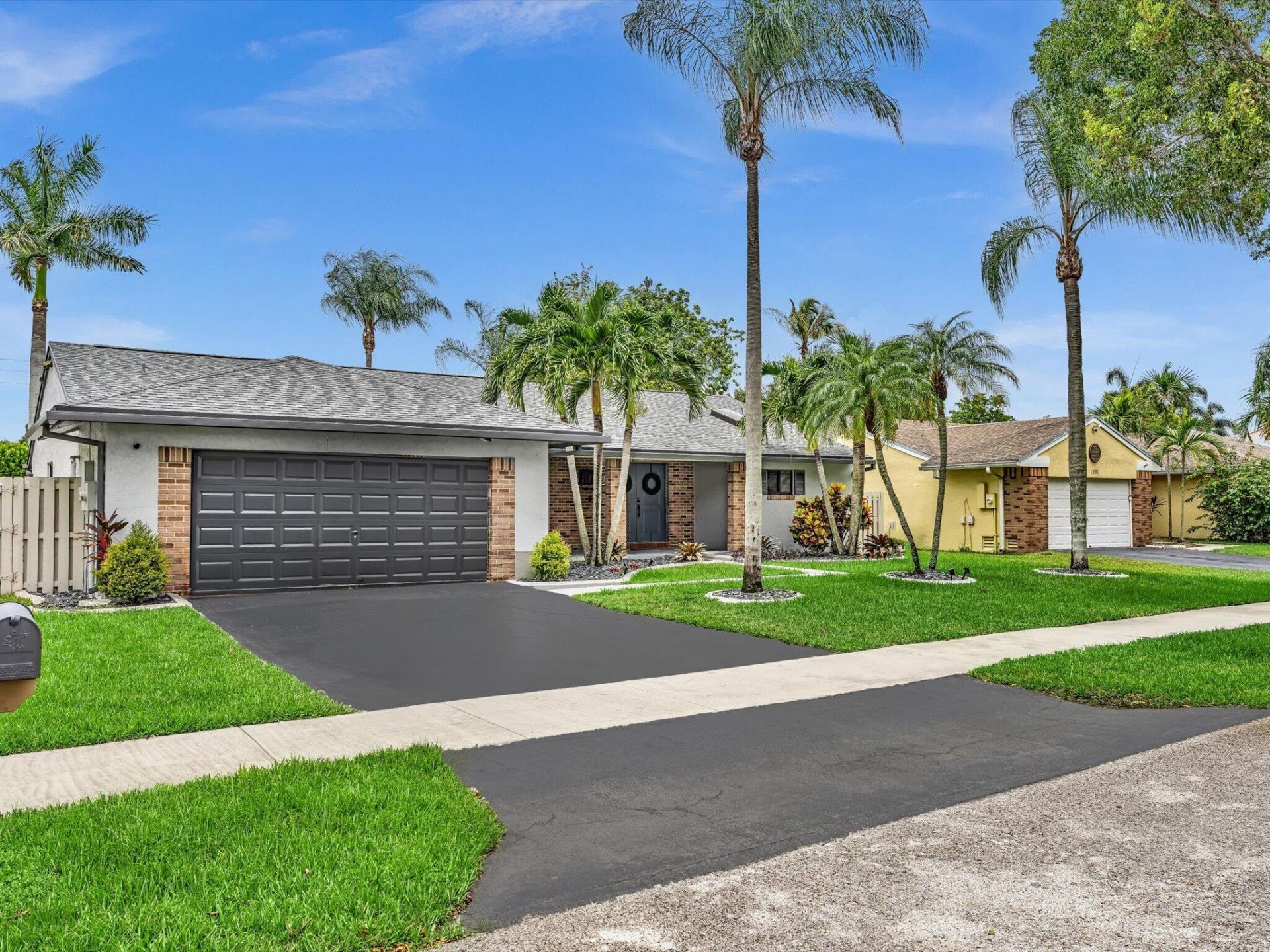 1341 White Stone Way, Davie, FL 33325 Photo
