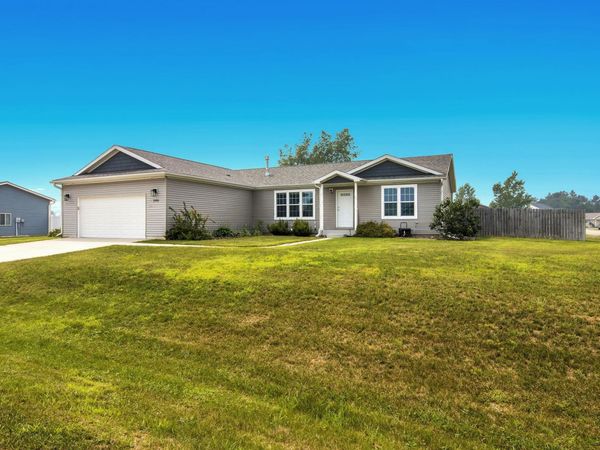 1995 Hansen Circle, Traverse City, MI 49685