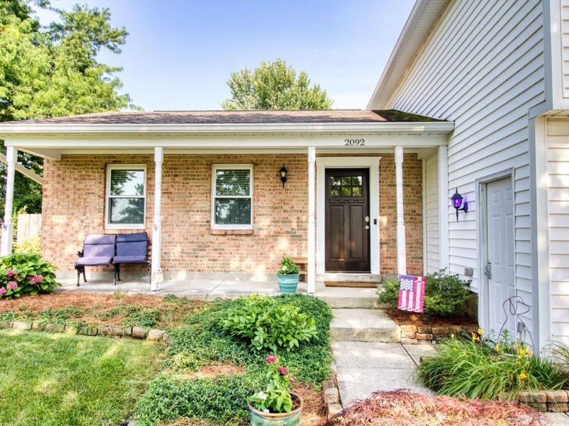 2092 Butlersbridge Court, Anderson Twp, OH 45244 Photo 2
