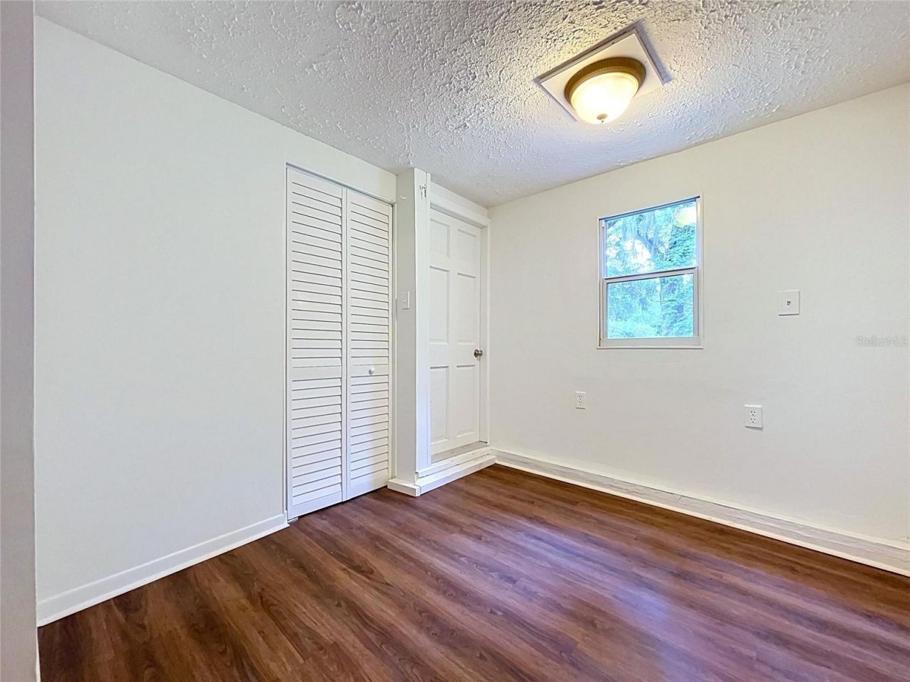 11805 N 51st Street , Temple Terrace, FL 33617 Photo