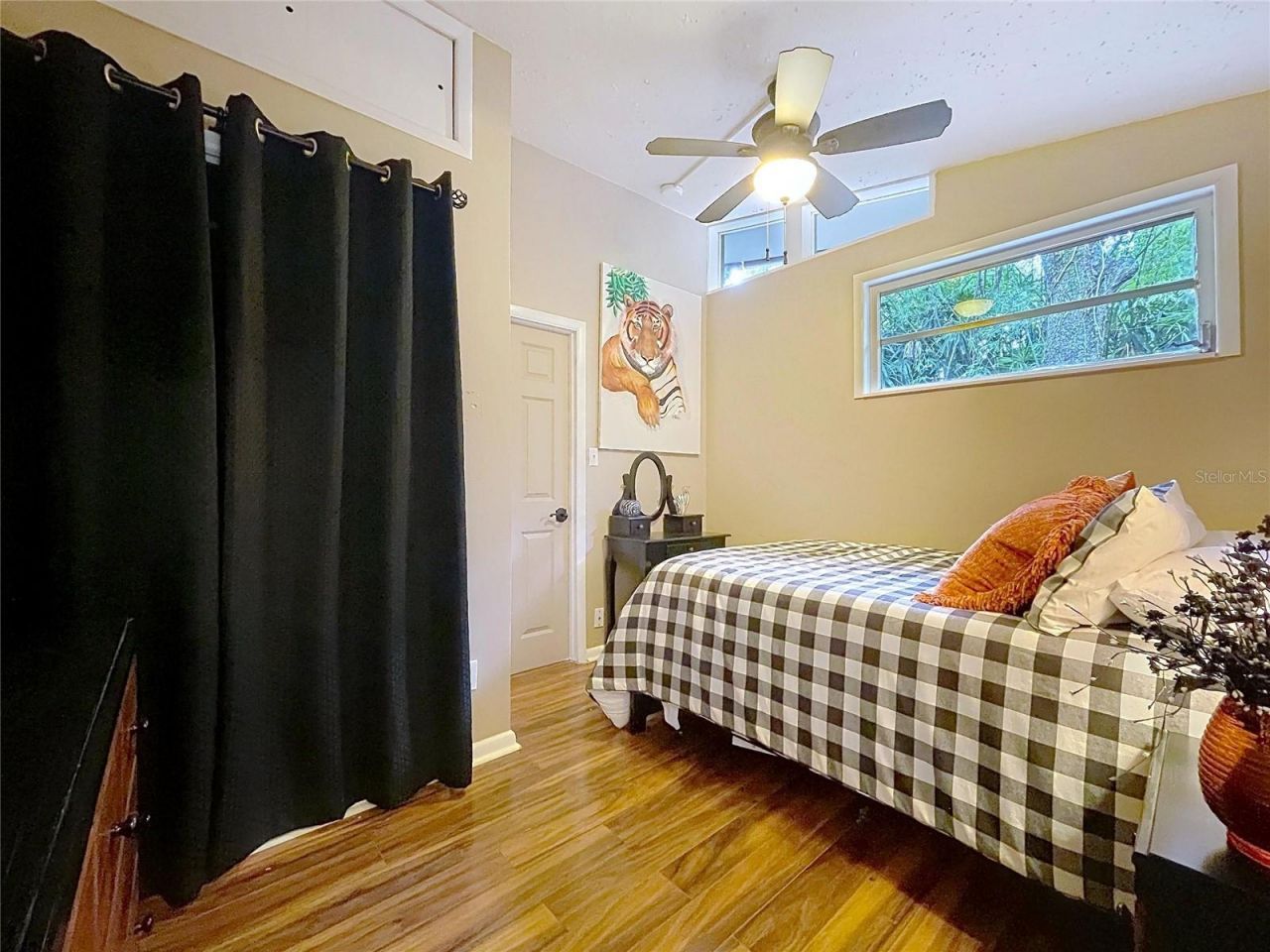 11805 N 51st Street , Temple Terrace, FL 33617 Photo