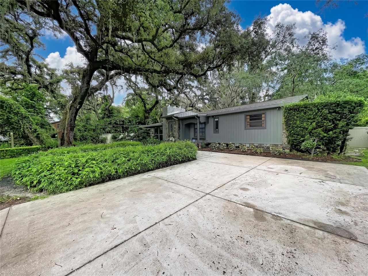 11805 N 51st Street , Temple Terrace, FL 33617 Photo