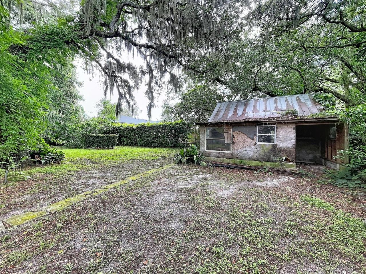11805 N 51st Street , Temple Terrace, FL 33617 Photo