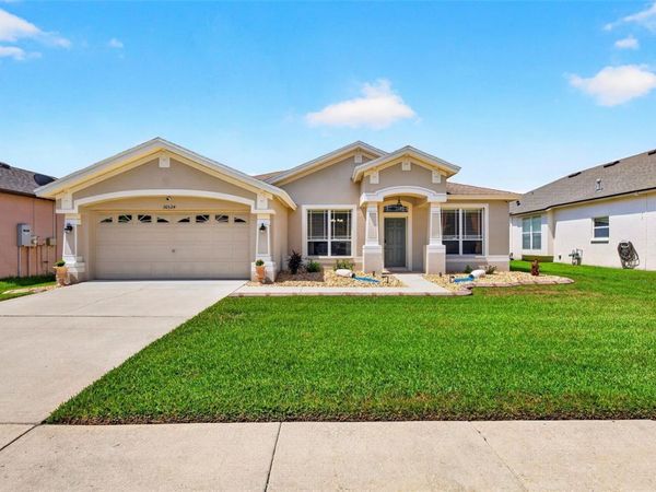 30524 LANESBOROUGH CIRCLE , WESLEY CHAPEL, FL 33543